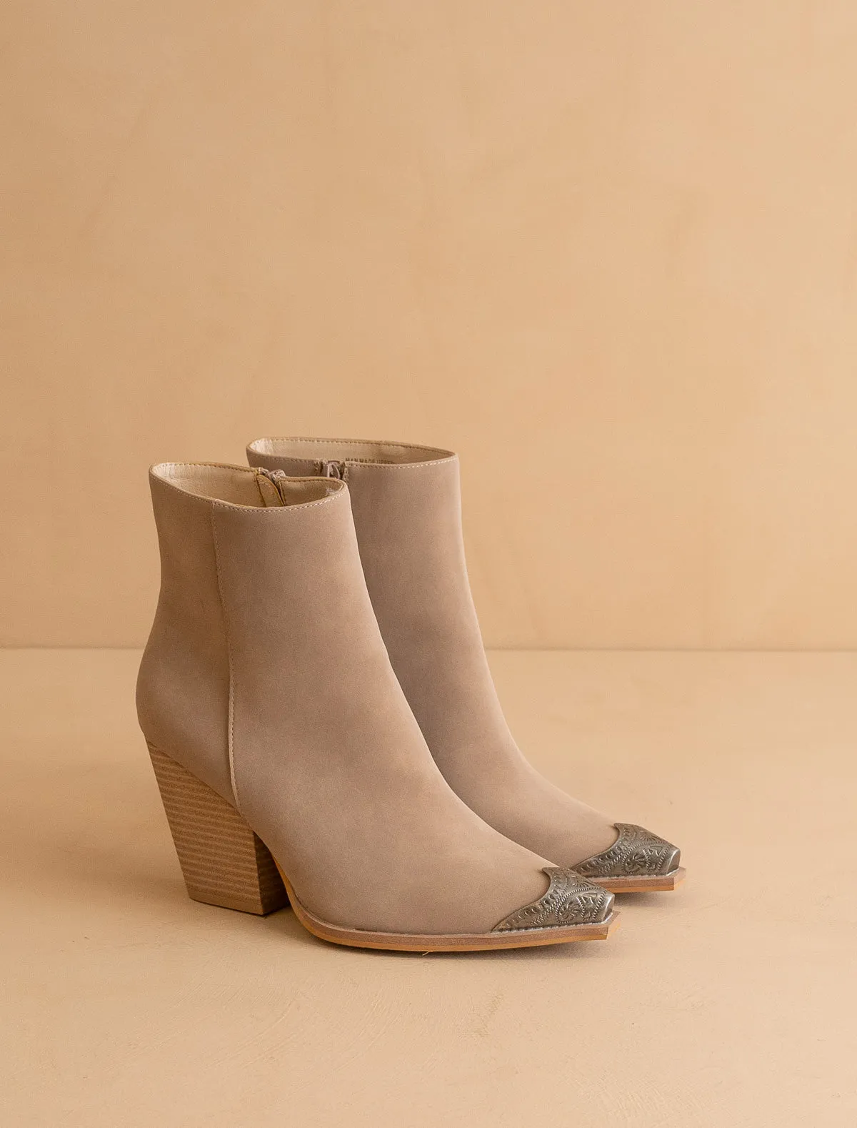 The Zion | Cedar Wood  Elegant bootie with etched metal toe