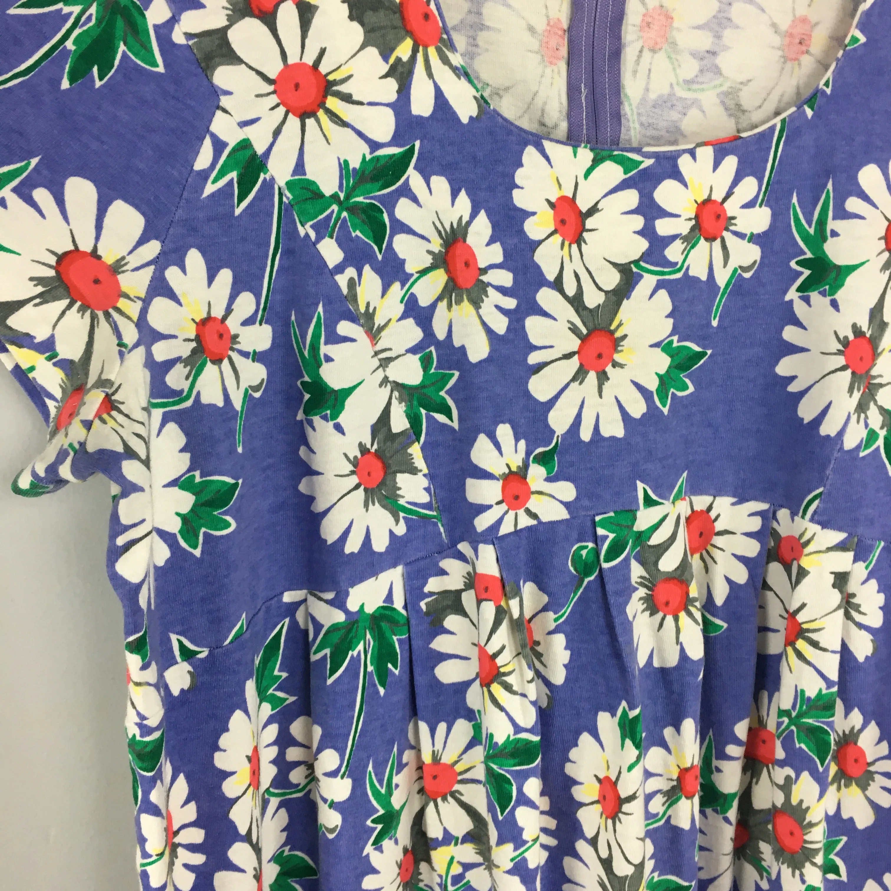 Vintage 80s 90s Daisy floral Print Knee length Baby Doll dress