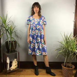 Vintage 80s 90s Daisy floral Print Knee length Baby Doll dress