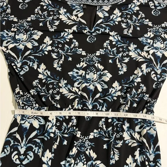 White House Black Market Blue &amp; Black Print Cold Shoulder Dress - Size M